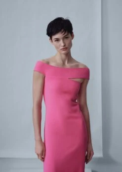 Robe Col Asymétrique