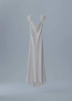 Robe Style Lingerie Détail Plumes -Mode Nouvelle Magasin 57001110 01 B