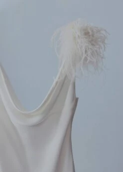 Robe Style Lingerie Détail Plumes -Mode Nouvelle Magasin 57001110 01 D8