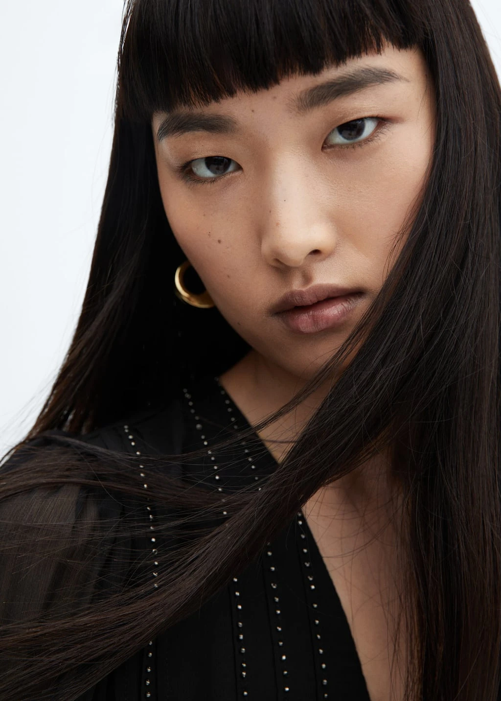 Robe Fluide Détail Perles 4 Robe Fluide Détail Perles – Image 4