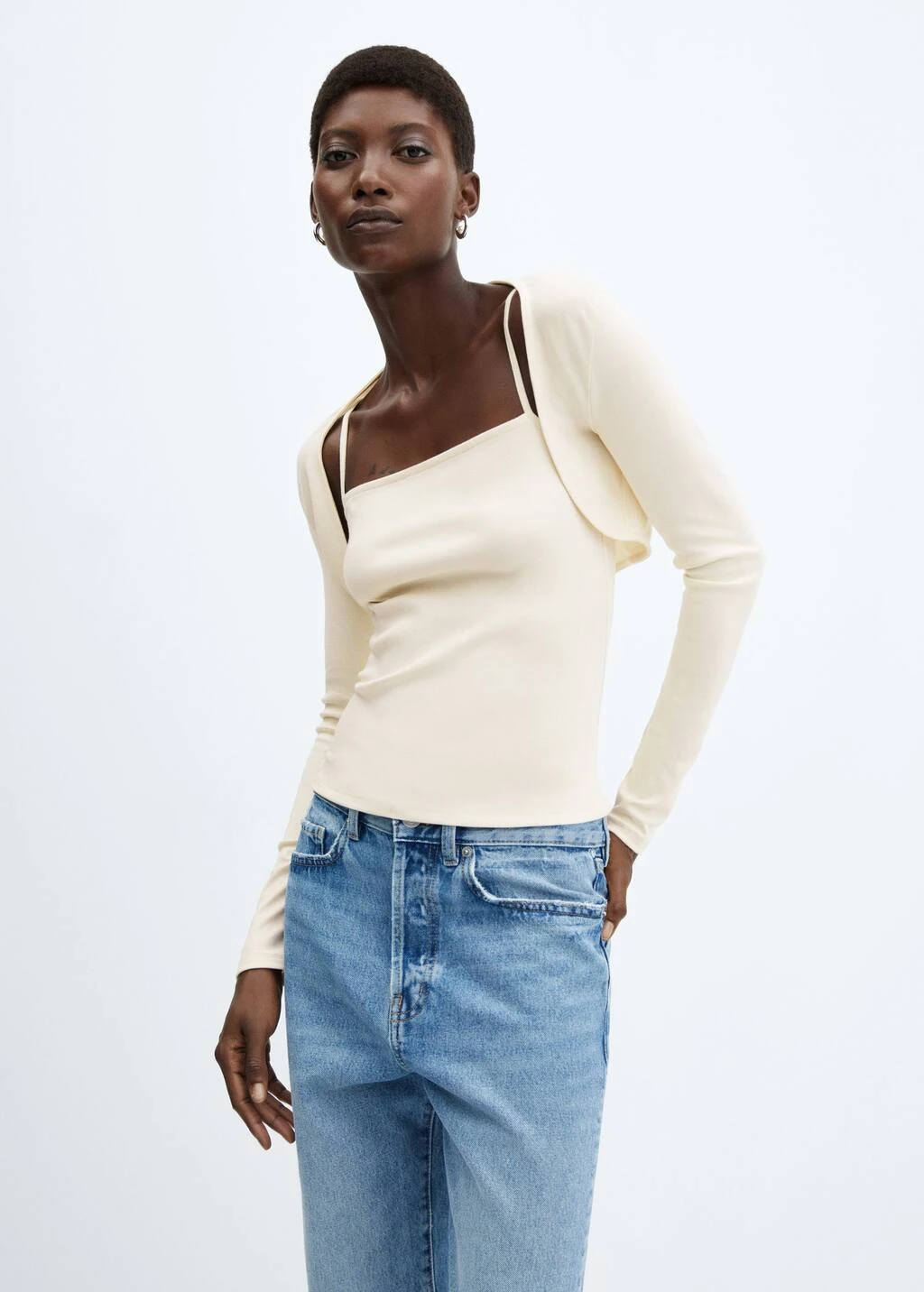 Lot T-shirt Et Boléro Coton 1 Lot T-shirt Et Boléro Coton