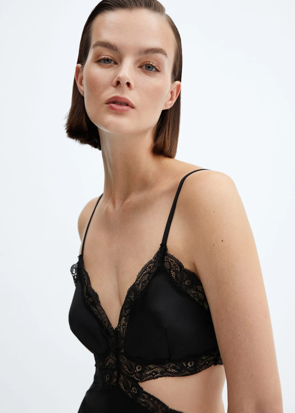 Robe Détails Dentelle 5 Robe Détails Dentelle – Image 5