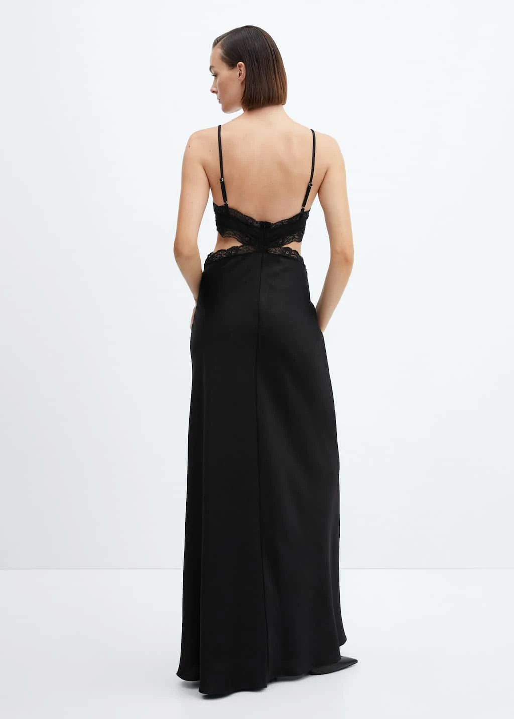 Robe Détails Dentelle 3 Robe Détails Dentelle – Image 3