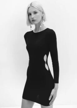 Robe Ouvertures Détail Métallique