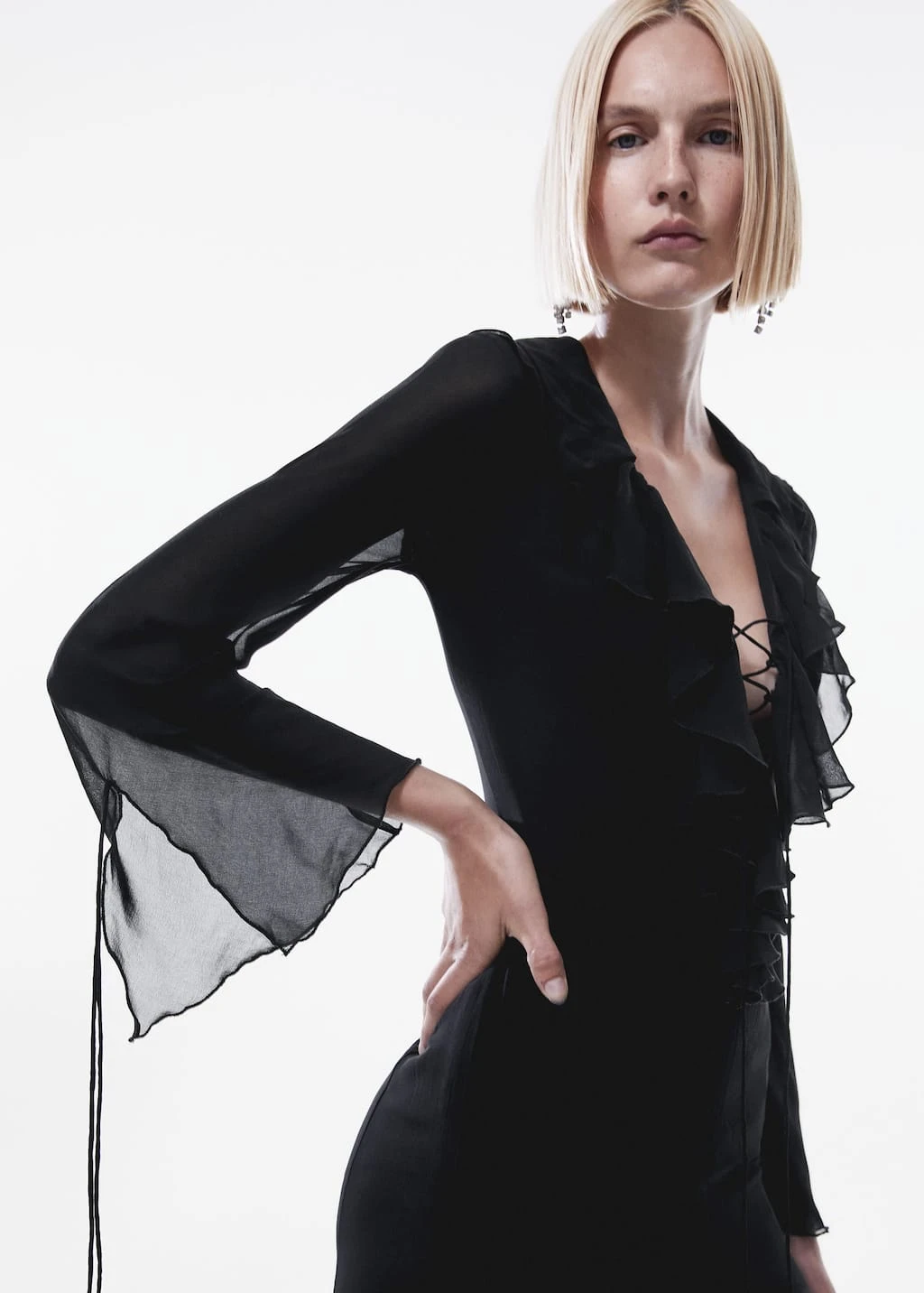 Robe Volants Manches Cloche 1 Robe Volants Manches Cloche