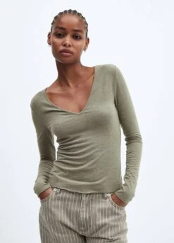 T-shirt Décolleté En V